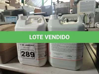 LOTE 289 - 10 LITROS DE SABONETE DE ESPUMA ANTISSÉPTICO E 10 LITROS DE SHAMPOO PARA CABELO E CORPO. (NO ESTADO) ATENÇÃO! FAZER A VISITAÇÃO ANTES DE ARREMATAR, NÃO SABEMOS SE FUNCIONA. LEILÃO NÃO TEM GARANTIA E NEM DEVOLUÇÃO, SUJEITO A POSSÍVEIS AVARIAS VISÍVEIS/OCULTAS E/OU AUSÊNCIA DE COMPONENTES.