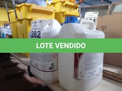 LOTE 282 - 15 LITROS DE CLOROCLEAN. (NO ESTADO) ATENÇÃO! FAZER A VISITAÇÃO ANTES DE ARREMATAR, NÃO SABEMOS SE FUNCIONA. LEILÃO NÃO TEM GARANTIA E NEM DEVOLUÇÃO, SUJEITO A POSSÍVEIS AVARIAS VISÍVEIS/OCULTAS E/OU AUSÊNCIA DE COMPONENTES.