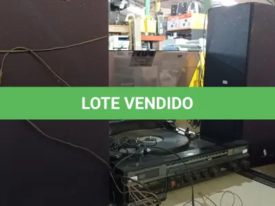 LOTE 404 - 01 APARELHO DE SOM 3X1 MARCA PHILCO. (NO ESTADO) ATENÇÃO! FAZER A VISITAÇÃO ANTES DE ARREMATAR, NÃO SABEMOS SE FUNCIONA. LEILÃO NÃO TEM GARANTIA E NEM DEVOLUÇÃO, SUJEITO A POSSÍVEIS AVARIAS VISÍVEIS/OCULTAS E/OU AUSÊNCIA DE COMPONENTES.