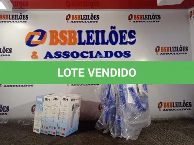 LOTE 324 - 10 MASCARAS DE PROTEÇÃO E 04 TERMÔMETROS INFRAVERMELHO. (NO ESTADO) ATENÇÃO! FAZER A VISITAÇÃO ANTES DE ARREMATAR, NÃO SABEMOS SE FUNCIONA. LEILÃO NÃO TEM GARANTIA E NEM DEVOLUÇÃO, SUJEITO A POSSÍVEIS AVARIAS VISÍVEIS/OCULTAS E/OU AUSÊNCIA DE COMPONENTES.