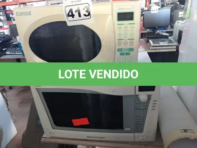 LOTE 413 - 02 MICRO-ONDAS MARCAS E MODELOS DIVERSOS. (NO ESTADO) ATENÇÃO! FAZER A VISITAÇÃO ANTES DE ARREMATAR, NÃO SABEMOS SE FUNCIONA. LEILÃO NÃO TEM GARANTIA E NEM DEVOLUÇÃO, SUJEITO A POSSÍVEIS AVARIAS VISÍVEIS/OCULTAS E/OU AUSÊNCIA DE COMPONENTES.
