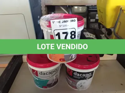 LOTE 178 - 01 BALDE DE CIMENTO QUEIMADO 4KG, 01 BALDE DE GRANILITE RUSTICO 5KG E 01 BALDE DE MASSA FINA PARA CORREÇÃO 4K. (NO ESTADO) ATENÇÃO! FAZER A VISITAÇÃO ANTES DE ARREMATAR, NÃO SABEMOS SE FUNCIONA. LEILÃO NÃO TEM GARANTIA E NEM DEVOLUÇÃO, SUJEITO A POSSÍVEIS AVARIAS VISÍVEIS/OCULTAS E/OU AUSÊNCIA DE COMPONENTES.