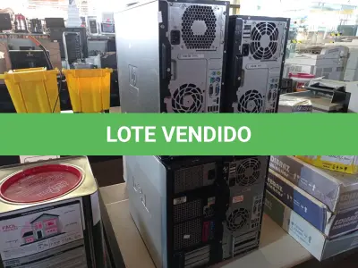 LOTE 188 - 01 MONITOR E 04 CPU’S MARCAS E MODELOS DIVERSOS. (NO ESTADO) ATENÇÃO! FAZER A VISITAÇÃO ANTES DE ARREMATAR, NÃO SABEMOS SE FUNCIONA. LEILÃO NÃO TEM GARANTIA E NEM DEVOLUÇÃO, SUJEITO A POSSÍVEIS AVARIAS VISÍVEIS/OCULTAS E/OU AUSÊNCIA DE COMPONENTES.