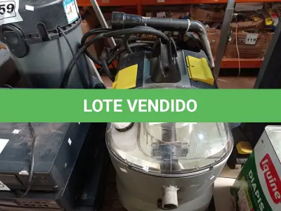 LOTE 157 - 01 EXTRATORA PROFISSIONAL MARCA KARCHER PUZZI 10/2. (NO ESTADO) ATENÇÃO! FAZER A VISITAÇÃO ANTES DE ARREMATAR, NÃO SABEMOS SE FUNCIONA. LEILÃO NÃO TEM GARANTIA E NEM DEVOLUÇÃO, SUJEITO A POSSÍVEIS AVARIAS VISÍVEIS/OCULTAS E/OU AUSÊNCIA DE COMPONENTES.