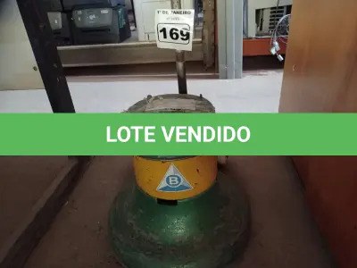 LOTE 169 - 01 ENCERADEIRA INDUSTRIAL MARCA BANDEIRANTE. (NO ESTADO) ATENÇÃO! FAZER A VISITAÇÃO ANTES DE ARREMATAR, NÃO SABEMOS SE FUNCIONA. LEILÃO NÃO TEM GARANTIA E NEM DEVOLUÇÃO, SUJEITO A POSSÍVEIS AVARIAS VISÍVEIS/OCULTAS E/OU AUSÊNCIA DE COMPONENTES.