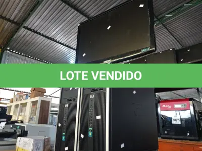 LOTE 188 - 01 MONITOR E 04 CPU’S MARCAS E MODELOS DIVERSOS. (NO ESTADO) ATENÇÃO! FAZER A VISITAÇÃO ANTES DE ARREMATAR, NÃO SABEMOS SE FUNCIONA. LEILÃO NÃO TEM GARANTIA E NEM DEVOLUÇÃO, SUJEITO A POSSÍVEIS AVARIAS VISÍVEIS/OCULTAS E/OU AUSÊNCIA DE COMPONENTES.