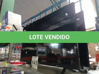 LOTE 143 - 02 TV’S MARCAS E MODELOS DIVERSOS PARA RETIRADA DE PEÇAS. (NO ESTADO) ATENÇÃO! FAZER A VISITAÇÃO ANTES DE ARREMATAR, NÃO SABEMOS SE FUNCIONA. LEILÃO NÃO TEM GARANTIA E NEM DEVOLUÇÃO, SUJEITO A POSSÍVEIS AVARIAS VISÍVEIS/OCULTAS E/OU AUSÊNCIA DE COMPONENTES.