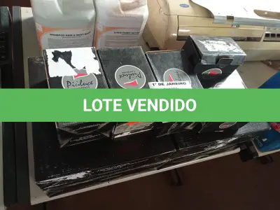 LOTE 288 - 01 LOTE COM VÁRIAS LUMINÁRIAS DE EMBUTIR. (NO ESTADO) ATENÇÃO! FAZER A VISITAÇÃO ANTES DE ARREMATAR, NÃO SABEMOS SE FUNCIONA. LEILÃO NÃO TEM GARANTIA E NEM DEVOLUÇÃO, SUJEITO A POSSÍVEIS AVARIAS VISÍVEIS/OCULTAS E/OU AUSÊNCIA DE COMPONENTES.