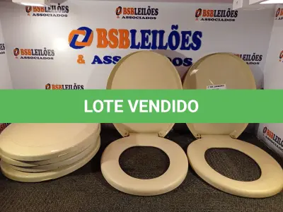 LOTE 141 - 06 ASSENTOS PARA VASO SANITÁRIO. (NO ESTADO) ATENÇÃO! FAZER A VISITAÇÃO ANTES DE ARREMATAR, NÃO SABEMOS SE FUNCIONA. LEILÃO NÃO TEM GARANTIA E NEM DEVOLUÇÃO, SUJEITO A POSSÍVEIS AVARIAS VISÍVEIS/OCULTAS E/OU AUSÊNCIA DE COMPONENTES.