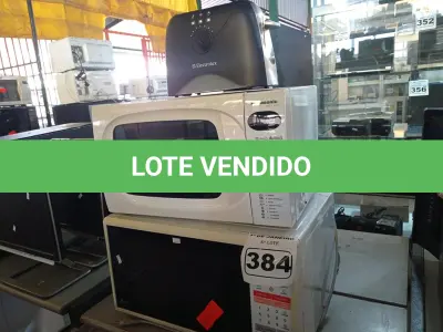 LOTE 384 - 02 MICRO-ONDAS MARCAS E MODELOS DIVERSOS. (NO ESTADO) ATENÇÃO! FAZER A VISITAÇÃO ANTES DE ARREMATAR, NÃO SABEMOS SE FUNCIONA. LEILÃO NÃO TEM GARANTIA E NEM DEVOLUÇÃO, SUJEITO A POSSÍVEIS AVARIAS VISÍVEIS/OCULTAS E/OU AUSÊNCIA DE COMPONENTES.