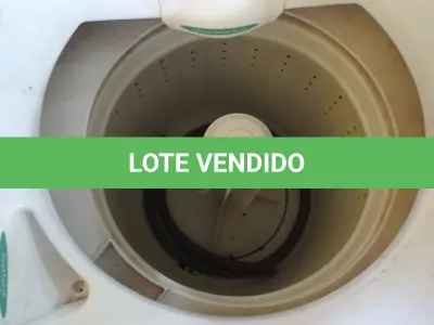 LOTE 381 - 01 MÁQUINA DE LAVAR MARCA CÔNSUL 10KG 220V. (NO ESTADO) ATENÇÃO! FAZER A VISITAÇÃO ANTES DE ARREMATAR, NÃO SABEMOS SE FUNCIONA. LEILÃO NÃO TEM GARANTIA E NEM DEVOLUÇÃO, SUJEITO A POSSÍVEIS AVARIAS VISÍVEIS/OCULTAS E/OU AUSÊNCIA DE COMPONENTES.