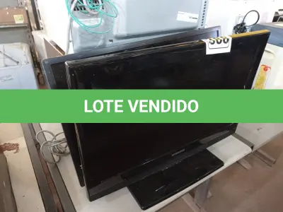 LOTE 388 - 02 TV’S MARCAS E MODELOS DIVERSOS PARA RETIRADA DE PEÇAS. (NO ESTADO) ATENÇÃO! FAZER A VISITAÇÃO ANTES DE ARREMATAR, NÃO SABEMOS SE FUNCIONA. LEILÃO NÃO TEM GARANTIA E NEM DEVOLUÇÃO, SUJEITO A POSSÍVEIS AVARIAS VISÍVEIS/OCULTAS E/OU AUSÊNCIA DE COMPONENTES.