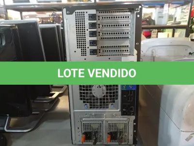 LOTE 382 - 01 SERVIDOR MARCA DELL. (NO ESTADO) ATENÇÃO! FAZER A VISITAÇÃO ANTES DE ARREMATAR, NÃO SABEMOS SE FUNCIONA. LEILÃO NÃO TEM GARANTIA E NEM DEVOLUÇÃO, SUJEITO A POSSÍVEIS AVARIAS VISÍVEIS/OCULTAS E/OU AUSÊNCIA DE COMPONENTES.