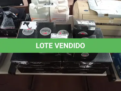 LOTE 288 - 01 LOTE COM VÁRIAS LUMINÁRIAS DE EMBUTIR. (NO ESTADO) ATENÇÃO! FAZER A VISITAÇÃO ANTES DE ARREMATAR, NÃO SABEMOS SE FUNCIONA. LEILÃO NÃO TEM GARANTIA E NEM DEVOLUÇÃO, SUJEITO A POSSÍVEIS AVARIAS VISÍVEIS/OCULTAS E/OU AUSÊNCIA DE COMPONENTES.