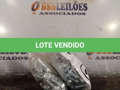 LOTE 340 - 01 LOTE COM VÁRIOS PARAFUSOS GALVANIZADOS. (NO ESTADO) ATENÇÃO! FAZER A VISITAÇÃO ANTES DE ARREMATAR, NÃO SABEMOS SE FUNCIONA. LEILÃO NÃO TEM GARANTIA E NEM DEVOLUÇÃO, SUJEITO A POSSÍVEIS AVARIAS VISÍVEIS/OCULTAS E/OU AUSÊNCIA DE COMPONENTES.