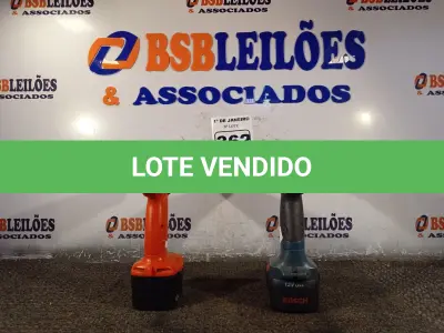 LOTE 362 - 02 PARAFUSADEIRA MARCAS E MODELOS DIVERSOS. (NO ESTADO) ATENÇÃO! FAZER A VISITAÇÃO ANTES DE ARREMATAR, NÃO SABEMOS SE FUNCIONA. LEILÃO NÃO TEM GARANTIA E NEM DEVOLUÇÃO, SUJEITO A POSSÍVEIS AVARIAS VISÍVEIS/OCULTAS E/OU AUSÊNCIA DE COMPONENTES.