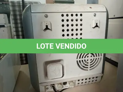LOTE 421 - 01 PURIFICADOR DE ÁGUA MARCA ELECTROLUX. (NO ESTADO) ATENÇÃO! FAZER A VISITAÇÃO ANTES DE ARREMATAR, NÃO SABEMOS SE FUNCIONA. LEILÃO NÃO TEM GARANTIA E NEM DEVOLUÇÃO, SUJEITO A POSSÍVEIS AVARIAS VISÍVEIS/OCULTAS E/OU AUSÊNCIA DE COMPONENTES.