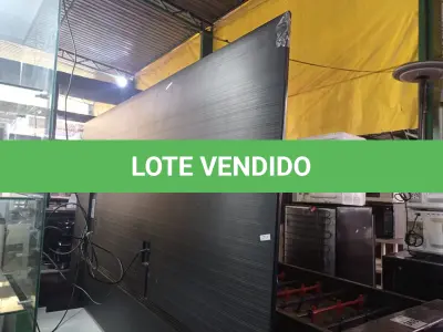 LOTE 367 - 01 TV SAMSUNG 75” POL. (NO ESTADO) ATENÇÃO! FAZER A VISITAÇÃO ANTES DE ARREMATAR, NÃO SABEMOS SE FUNCIONA. LEILÃO NÃO TEM GARANTIA E NEM DEVOLUÇÃO, SUJEITO A POSSÍVEIS AVARIAS VISÍVEIS/OCULTAS E/OU AUSÊNCIA DE COMPONENTES.