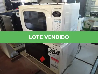 LOTE 384 - 02 MICRO-ONDAS MARCAS E MODELOS DIVERSOS. (NO ESTADO) ATENÇÃO! FAZER A VISITAÇÃO ANTES DE ARREMATAR, NÃO SABEMOS SE FUNCIONA. LEILÃO NÃO TEM GARANTIA E NEM DEVOLUÇÃO, SUJEITO A POSSÍVEIS AVARIAS VISÍVEIS/OCULTAS E/OU AUSÊNCIA DE COMPONENTES.