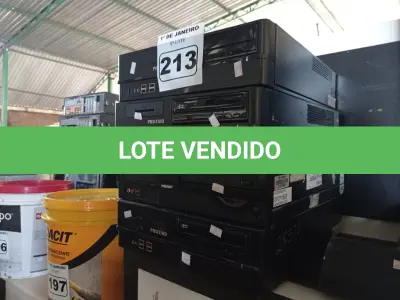 LOTE 213 - 04 CPU’S MARCAS E MODELOS DIVERSOS. (NO ESTADO) ATENÇÃO! FAZER A VISITAÇÃO ANTES DE ARREMATAR, NÃO SABEMOS SE FUNCIONA. LEILÃO NÃO TEM GARANTIA E NEM DEVOLUÇÃO, SUJEITO A POSSÍVEIS AVARIAS VISÍVEIS/OCULTAS E/OU AUSÊNCIA DE COMPONENTES.