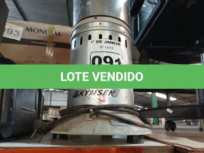 LOTE 091 - 01 LIQUIDIFICADOR INDUSTRIAL MARCA SKYMSEN. (NO ESTADO) ATENÇÃO! FAZER A VISITAÇÃO ANTES DE ARREMATAR, NÃO SABEMOS SE FUNCIONA. LEILÃO NÃO TEM GARANTIA E NEM DEVOLUÇÃO, SUJEITO A POSSÍVEIS AVARIAS VISÍVEIS/OCULTAS E/OU AUSÊNCIA DE COMPONENTES.