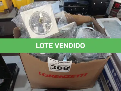 LOTE 308 - 01 LOTE COM VÁRIAS LUMINÁRIAS DE EMBUTIR. (NO ESTADO) ATENÇÃO! FAZER A VISITAÇÃO ANTES DE ARREMATAR, NÃO SABEMOS SE FUNCIONA. LEILÃO NÃO TEM GARANTIA E NEM DEVOLUÇÃO, SUJEITO A POSSÍVEIS AVARIAS VISÍVEIS/OCULTAS E/OU AUSÊNCIA DE COMPONENTES.
