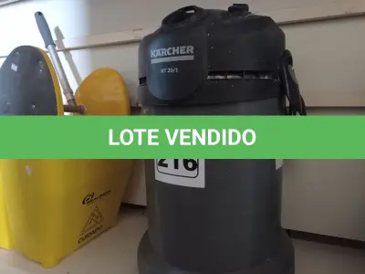 LOTE 216 - 01 ASPIRADOR DE PÓ MARCA KARCHER NT 20/1 220V. (NO ESTADO) ATENÇÃO! FAZER A VISITAÇÃO ANTES DE ARREMATAR, NÃO SABEMOS SE FUNCIONA. LEILÃO NÃO TEM GARANTIA E NEM DEVOLUÇÃO, SUJEITO A POSSÍVEIS AVARIAS VISÍVEIS/OCULTAS E/OU AUSÊNCIA DE COMPONENTES.
