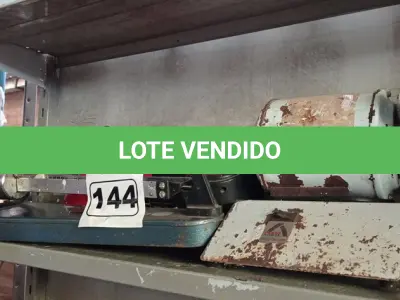 LOTE 144 - 01 BALANÇA ANALÓGICA, 02 MINI COMPRESSOR DE AR E 01 MOEDOR DE CARNE INCOMPLETOS. (NO ESTADO) ATENÇÃO! FAZER A VISITAÇÃO ANTES DE ARREMATAR, NÃO SABEMOS SE FUNCIONA. LEILÃO NÃO TEM GARANTIA E NEM DEVOLUÇÃO, SUJEITO A POSSÍVEIS AVARIAS VISÍVEIS/OCULTAS E/OU AUSÊNCIA DE COMPONENTES.