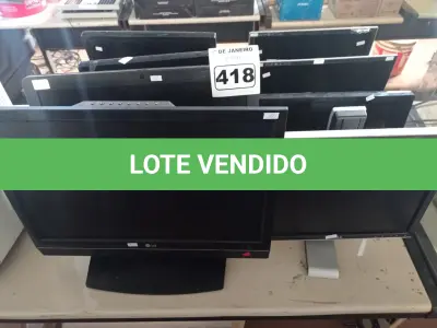 LOTE 418 - 08 MONITORES MARCAS E MODELOS DIVERSOS PARA RETIRADA DE PEÇAS. (NO ESTADO) ATENÇÃO! FAZER A VISITAÇÃO ANTES DE ARREMATAR, NÃO SABEMOS SE FUNCIONA. LEILÃO NÃO TEM GARANTIA E NEM DEVOLUÇÃO, SUJEITO A POSSÍVEIS AVARIAS VISÍVEIS/OCULTAS E/OU AUSÊNCIA DE COMPONENTES.