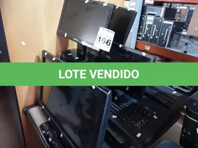 LOTE 166 - 02 CPU’S, 01 MÁQUINA DE ESCREVER E 04 MONITORES MARCAS E MODELOS DIVERSOS. (NO ESTADO) ATENÇÃO! FAZER A VISITAÇÃO ANTES DE ARREMATAR, NÃO SABEMOS SE FUNCIONA. LEILÃO NÃO TEM GARANTIA E NEM DEVOLUÇÃO, SUJEITO A POSSÍVEIS AVARIAS VISÍVEIS/OCULTAS E/OU AUSÊNCIA DE COMPONENTES.