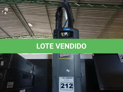 LOTE 212 - 01 ASPIRADOR DE PÓ PROFISSIONAL MARCA KARCHER CV 38/2. (NO ESTADO) ATENÇÃO! FAZER A VISITAÇÃO ANTES DE ARREMATAR, NÃO SABEMOS SE FUNCIONA. LEILÃO NÃO TEM GARANTIA E NEM DEVOLUÇÃO, SUJEITO A POSSÍVEIS AVARIAS VISÍVEIS/OCULTAS E/OU AUSÊNCIA DE COMPONENTES.