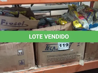 LOTE 119 - 01 LOTE COM GRANDE QUANTIDADE DE REATORES PARA LAMPAS FLUORESCENTES. (NO ESTADO) ATENÇÃO! FAZER A VISITAÇÃO ANTES DE ARREMATAR, NÃO SABEMOS SE FUNCIONA. LEILÃO NÃO TEM GARANTIA E NEM DEVOLUÇÃO, SUJEITO A POSSÍVEIS AVARIAS VISÍVEIS/OCULTAS E/OU AUSÊNCIA DE COMPONENTES.