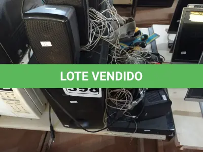 LOTE 398 - 02 APARELHOS DE DVD SENDO 01 HOME THEATER. (NO ESTADO) ATENÇÃO! FAZER A VISITAÇÃO ANTES DE ARREMATAR, NÃO SABEMOS SE FUNCIONA. LEILÃO NÃO TEM GARANTIA E NEM DEVOLUÇÃO, SUJEITO A POSSÍVEIS AVARIAS VISÍVEIS/OCULTAS E/OU AUSÊNCIA DE COMPONENTES.