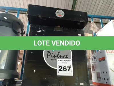 LOTE 267 - 04 LUMINÁRIAS DE EMBUTIR. (NO ESTADO) ATENÇÃO! FAZER A VISITAÇÃO ANTES DE ARREMATAR, NÃO SABEMOS SE FUNCIONA. LEILÃO NÃO TEM GARANTIA E NEM DEVOLUÇÃO, SUJEITO A POSSÍVEIS AVARIAS VISÍVEIS/OCULTAS E/OU AUSÊNCIA DE COMPONENTES.