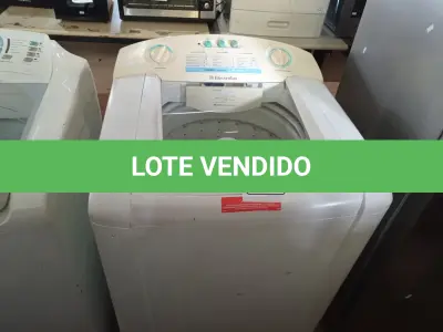 LOTE 458 - 01 MÁQUINA DE LAVAR MARCA ELECTROLUX 10KG 220V. (NO ESTADO) ATENÇÃO! FAZER A VISITAÇÃO ANTES DE ARREMATAR, NÃO SABEMOS SE FUNCIONA. LEILÃO NÃO TEM GARANTIA E NEM DEVOLUÇÃO, SUJEITO A POSSÍVEIS AVARIAS VISÍVEIS/OCULTAS E/OU AUSÊNCIA DE COMPONENTES.