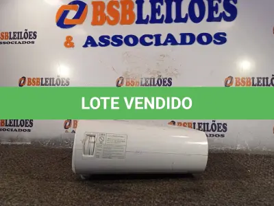 LOTE 042 - 01 PROJETOR MULTIMÍDIA MARCA SONY. (NO ESTADO) ATENÇÃO! FAZER A VISITAÇÃO ANTES DE ARREMATAR, NÃO SABEMOS SE FUNCIONA. LEILÃO NÃO TEM GARANTIA E NEM DEVOLUÇÃO, SUJEITO A POSSÍVEIS AVARIAS VISÍVEIS/OCULTAS E/OU AUSÊNCIA DE COMPONENTES.
