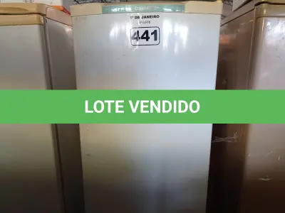 LOTE 441 - 01 GELADEIRA MARCA CÔNSUL 220V. (NO ESTADO) ATENÇÃO! FAZER A VISITAÇÃO ANTES DE ARREMATAR, NÃO SABEMOS SE FUNCIONA. LEILÃO NÃO TEM GARANTIA E NEM DEVOLUÇÃO, SUJEITO A POSSÍVEIS AVARIAS VISÍVEIS/OCULTAS E/OU AUSÊNCIA DE COMPONENTES.