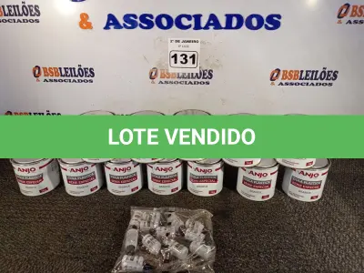 LOTE 131 - 12 LATAS DE 1KG DE COLA PLÁSTICA MARCA ANJO. (NO ESTADO) ATENÇÃO! FAZER A VISITAÇÃO ANTES DE ARREMATAR, NÃO SABEMOS SE FUNCIONA. LEILÃO NÃO TEM GARANTIA E NEM DEVOLUÇÃO, SUJEITO A POSSÍVEIS AVARIAS VISÍVEIS/OCULTAS E/OU AUSÊNCIA DE COMPONENTES.