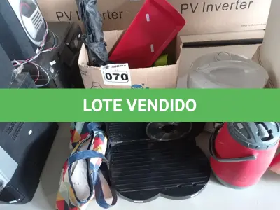 LOTE 070 - 01 LOTE COM UTENSÍLIOS DIVERSOS.(NO ESTADO) ATENÇÃO! FAZER A VISITAÇÃO ANTES DE ARREMATAR, NÃO SABEMOS SE FUNCIONA. LEILÃO NÃO TEM GARANTIA E NEM DEVOLUÇÃO, SUJEITO A POSSÍVEIS AVARIAS VISÍVEIS/OCULTAS E/OU AUSÊNCIA DE COMPONENTES.