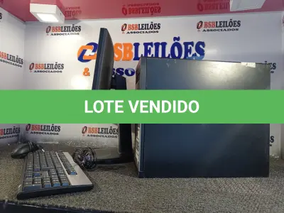 LOTE 006 - 01 COMPUTADOR CORE I3 MARCA DELL. (NO ESTADO) ATENÇÃO! FAZER A VISITAÇÃO ANTES DE ARREMATAR, NÃO SABEMOS SE FUNCIONA. LEILÃO NÃO TEM GARANTIA E NEM DEVOLUÇÃO, SUJEITO A POSSÍVEIS AVARIAS VISÍVEIS/OCULTAS E/OU AUSÊNCIA DE COMPONENTES.