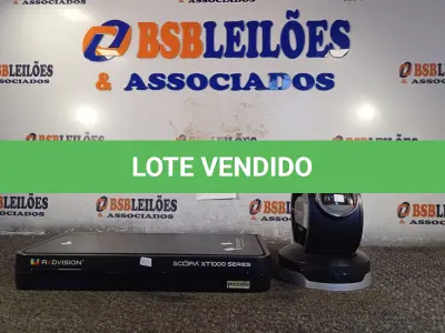 LOTE 013 - 01 SISTEMA DE VÍDEO CONFERÊNCIA. (NO ESTADO) ATENÇÃO! FAZER A VISITAÇÃO ANTES DE ARREMATAR, NÃO SABEMOS SE FUNCIONA. LEILÃO NÃO TEM GARANTIA E NEM DEVOLUÇÃO, SUJEITO A POSSÍVEIS AVARIAS VISÍVEIS/OCULTAS E/OU AUSÊNCIA DE COMPONENTES.