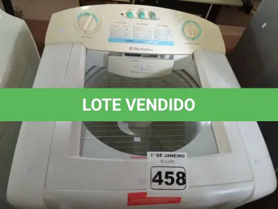 LOTE 458 - 01 MÁQUINA DE LAVAR MARCA ELECTROLUX 10KG 220V. (NO ESTADO) ATENÇÃO! FAZER A VISITAÇÃO ANTES DE ARREMATAR, NÃO SABEMOS SE FUNCIONA. LEILÃO NÃO TEM GARANTIA E NEM DEVOLUÇÃO, SUJEITO A POSSÍVEIS AVARIAS VISÍVEIS/OCULTAS E/OU AUSÊNCIA DE COMPONENTES.