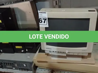 LOTE 567 - 01 SCANER, 01 MONITOR DE TUBO, 02 EQUIPAMENTOS ELETRÔNICOS E 05 CHAVES SECCIONADORAS GHM 661. (NO ESTADO) ATENÇÃO! FAZER A VISITAÇÃO ANTES DE ARREMATAR, NÃO SABEMOS SE FUNCIONA. LEILÃO NÃO TEM GARANTIA E NEM DEVOLUÇÃO, SUJEITO A POSSÍVEIS AVARIAS VISÍVEIS/OCULTAS E/OU AUSÊNCIA DE COMPONENTES.