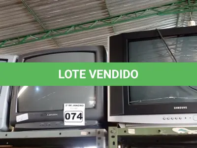 LOTE 074 - 03 TVS DE TUBO. (NO ESTADO) ATENÇÃO! FAZER A VISITAÇÃO ANTES DE ARREMATAR, NÃO SABEMOS SE FUNCIONA. LEILÃO NÃO TEM GARANTIA E NEM DEVOLUÇÃO, SUJEITO A POSSÍVEIS AVARIAS VISÍVEIS/OCULTAS E/OU AUSÊNCIA DE COMPONENTES.