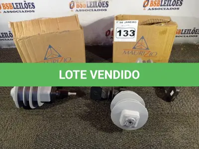 LOTE 133 - 03 PARA-RAIOS DE VÁLVULA POLIMÉRICO 15KV. (NO ESTADO) ATENÇÃO! FAZER A VISITAÇÃO ANTES DE ARREMATAR, NÃO SABEMOS SE FUNCIONA. LEILÃO NÃO TEM GARANTIA E NEM DEVOLUÇÃO, SUJEITO A POSSÍVEIS AVARIAS VISÍVEIS/OCULTAS E/OU AUSÊNCIA DE COMPONENTES.