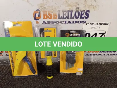 LOTE 047 - 01 KIT CHAVE ALLEN 09 PEÇS, 01 CHAVE COM 06 PONTAS INTERCAMBIÁVEL E 01 DESCASCADOR DE FIO. (NOVO) (NO ESTADO) ATENÇÃO! FAZER A VISITAÇÃO ANTES DE ARREMATAR, NÃO SABEMOS SE FUNCIONA. LEILÃO NÃO TEM GARANTIA E NEM DEVOLUÇÃO, SUJEITO A POSSÍVEIS AVARIAS VISÍVEIS/OCULTAS E/OU AUSÊNCIA DE COMPONENTES.