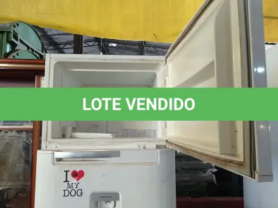 LOTE 488 - 01 GELADEIRA MARCA ELECTROLUX 220V. (NO ESTADO) ATENÇÃO! FAZER A VISITAÇÃO ANTES DE ARREMATAR, NÃO SABEMOS SE FUNCIONA. LEILÃO NÃO TEM GARANTIA E NEM DEVOLUÇÃO, SUJEITO A POSSÍVEIS AVARIAS VISÍVEIS/OCULTAS E/OU AUSÊNCIA DE COMPONENTES.
