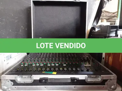 LOTE 061 - 01 MESA DE SOM STANER 16/3S COM MALETA. (NO ESTADO) ATENÇÃO! FAZER A VISITAÇÃO ANTES DE ARREMATAR, NÃO SABEMOS SE FUNCIONA. LEILÃO NÃO TEM GARANTIA E NEM DEVOLUÇÃO, SUJEITO A POSSÍVEIS AVARIAS VISÍVEIS/OCULTAS E/OU AUSÊNCIA DE COMPONENTES.