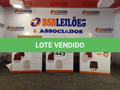 LOTE 443 - 03 LUMINÁRIAS PENDENTE SÃO PAULO. (NO ESTADO) ATENÇÃO! FAZER A VISITAÇÃO ANTES DE ARREMATAR, NÃO SABEMOS SE FUNCIONA. LEILÃO NÃO TEM GARANTIA E NEM DEVOLUÇÃO, SUJEITO A POSSÍVEIS AVARIAS VISÍVEIS/OCULTAS E/OU AUSÊNCIA DE COMPONENTES.