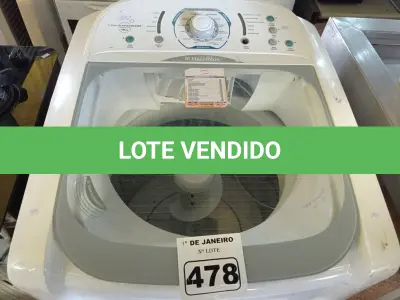 LOTE 478 - 01 MÁQUINA DE LAVAR ROUPAS MARCA ELECTROLUX 12KG 220V. (NO ESTADO) ATENÇÃO! FAZER A VISITAÇÃO ANTES DE ARREMATAR, NÃO SABEMOS SE FUNCIONA. LEILÃO NÃO TEM GARANTIA E NEM DEVOLUÇÃO, SUJEITO A POSSÍVEIS AVARIAS VISÍVEIS/OCULTAS E/OU AUSÊNCIA DE COMPONENTES.